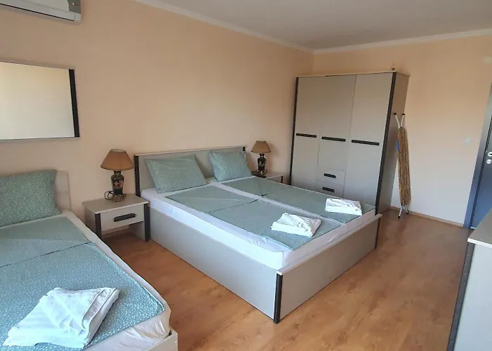 Sunny Day Apartament Gmina Pomorie